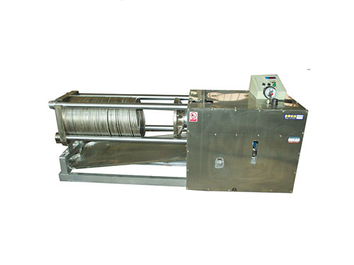 不銹鋼材質(zhì)全自動(dòng)臥式液壓榨油機(jī)DLW-100DS,自動(dòng)壓榨退榨，古法榨油機(jī)
